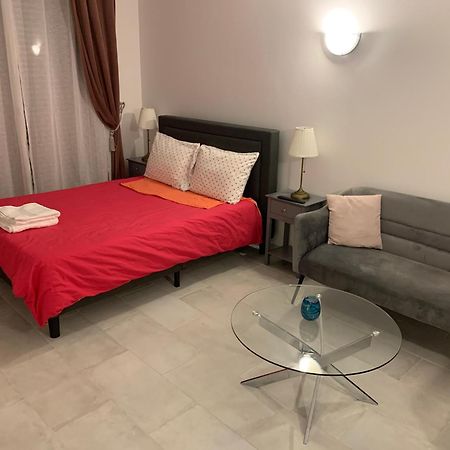 Lovely Studio Saint Jean Cachan, 20 Minutes From Luxembourg Gardens On Rer B And 350 M From Bagneux Rer B Leilighet Eksteriør bilde