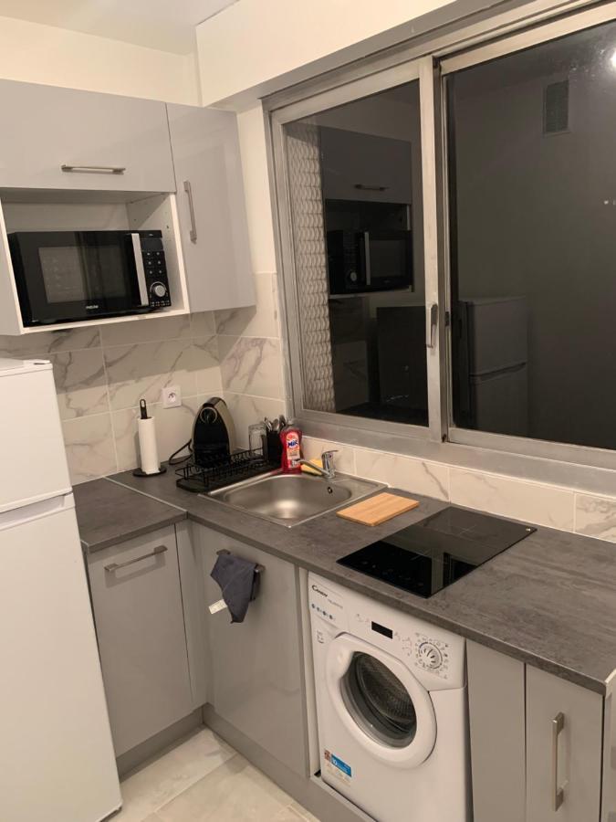 Lovely Studio Saint Jean Cachan, 20 Minutes From Luxembourg Gardens On Rer B And 350 M From Bagneux Rer B Leilighet Eksteriør bilde
