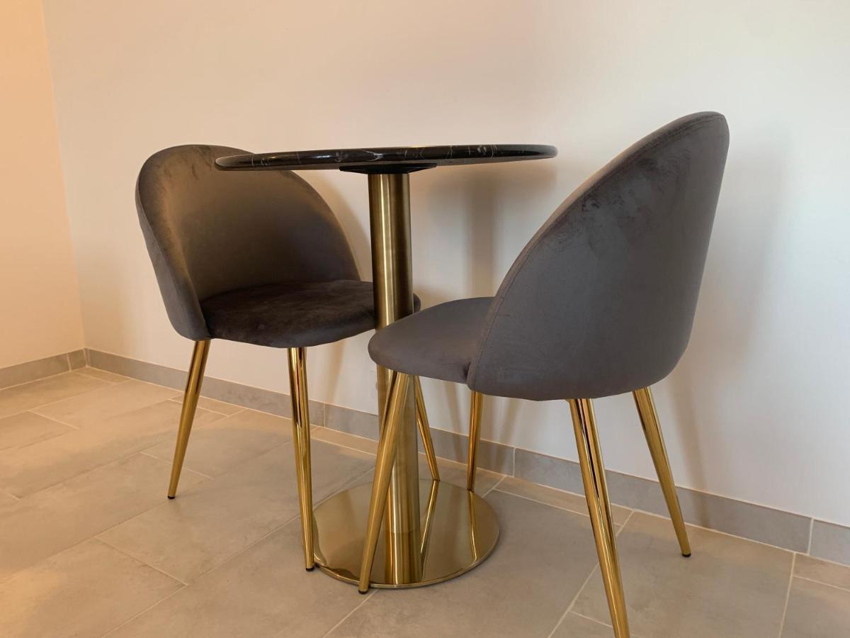 Lovely Studio Saint Jean Cachan, 20 Minutes From Luxembourg Gardens On Rer B And 350 M From Bagneux Rer B Leilighet Eksteriør bilde